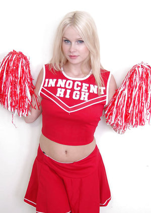 18 tear old schoolgirl Tiff Bannister takes selfies while disrobing in bedroom